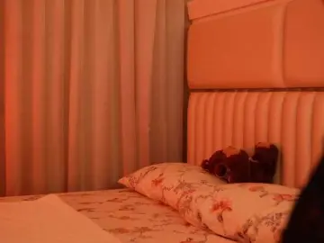 LiaGotti  live sex cam
