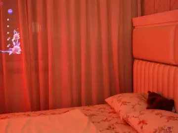 LiaGotti  live sex cam