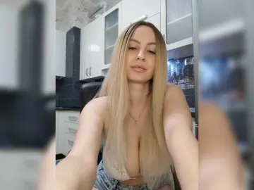 Nejnaja  live sex cam