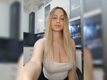 Nejnaja  live sex cam
