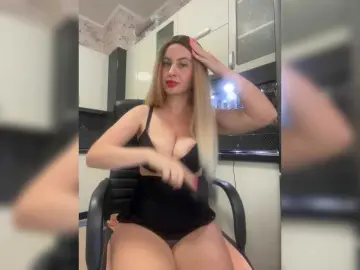 Nejnaja  live sex cam