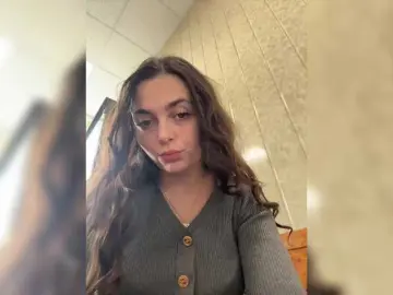 NikkySecrets  live sex cam