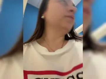NikkySecrets  live sex cam