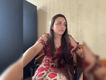 NikkySecrets  live sex cam