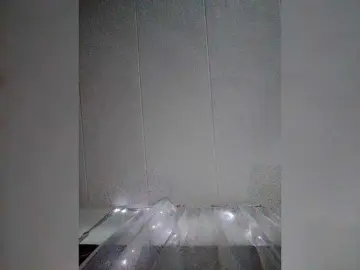 NinaBelluschi  live sex cam