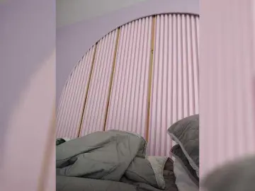 NinaBelluschi  live sex cam