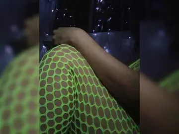 NinaBelluschi  live sex cam