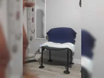 QueenAnitaDix  live sex cam