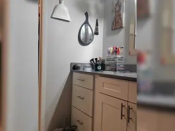 QueenAnitaDix  live sex cam