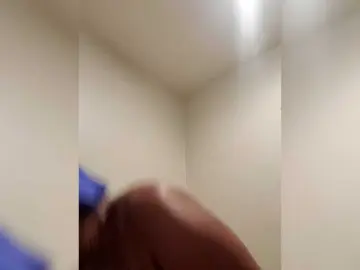 QueenAnitaDix  live sex cam