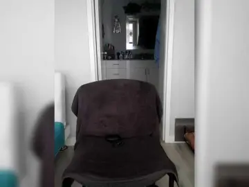 QueenAnitaDix  live sex cam