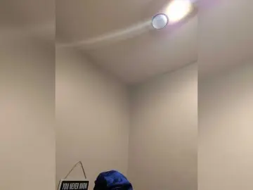 QueenAnitaDix  live sex cam