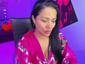 SkaterGal  live sex cam