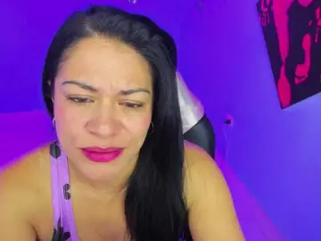 SkaterGal  live sex cam