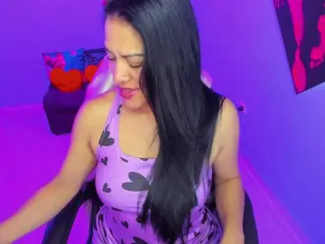 SkaterGal  live sex cam