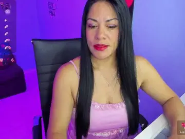 SkaterGal  live sex cam