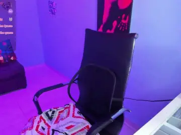 SkaterGal  live sex cam