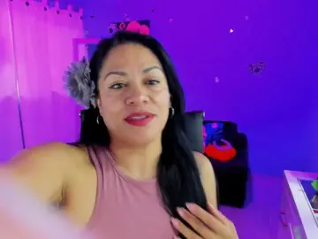 SkaterGal  live sex cam