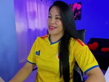 SkaterGal  live sex cam