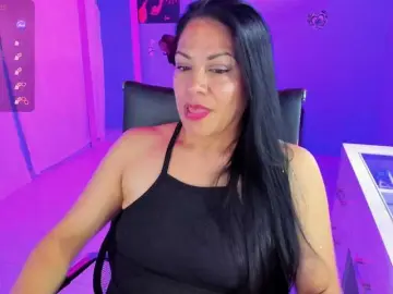 SkaterGal  live sex cam