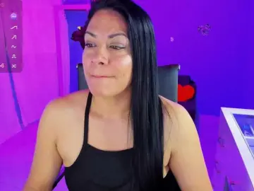 SkaterGal  live sex cam