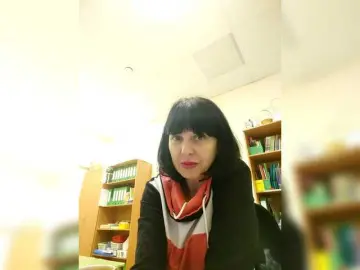 VikNika  live sex cam