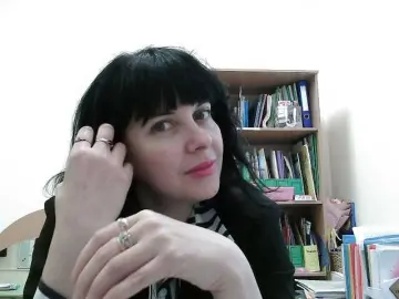 VikNika  live sex cam