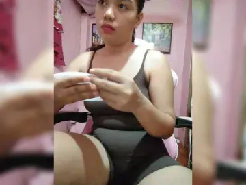 XXhornywetprincess99XX  live sex cam