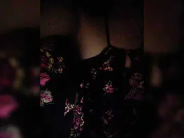 XXhornywetprincess99XX  live sex cam