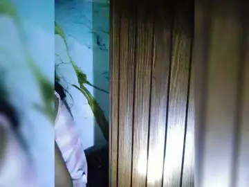 XXhornywetprincess99XX  live sex cam