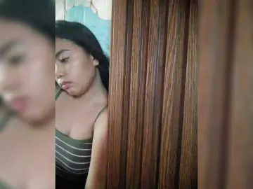 XXhornywetprincess99XX  live sex cam