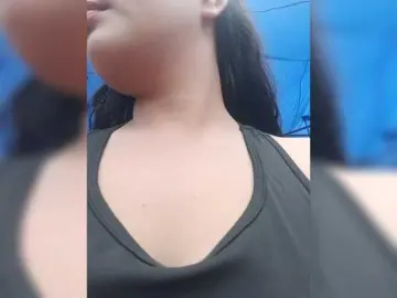 XXhornywetprincess99XX  live sex cam