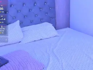 Coral-Snoww  live sex cam