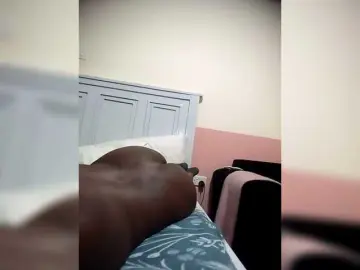 Grace-8  live sex cam