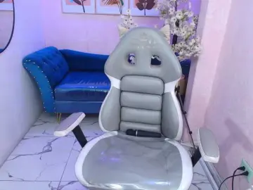 Kitty-meow  live sex cam