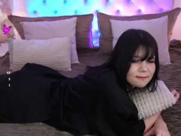 NightAylin  live sex cam