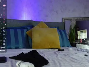 OutrageousOne  live sex cam