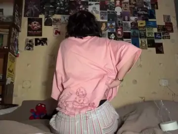 RavenLilleberg  live sex cam