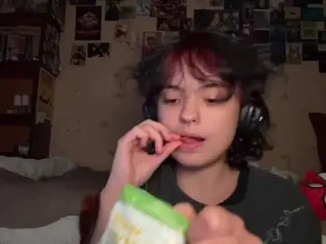 RavenLilleberg  live sex cam