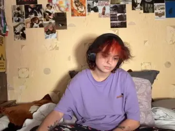 RavenLilleberg  live sex cam