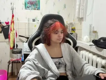 RavenLilleberg  live sex cam