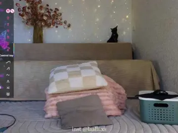 XSbaaby  live sex cam