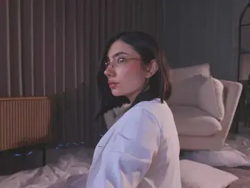AmyArmstrong  live sex cam