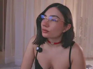AmyArmstrong  live sex cam