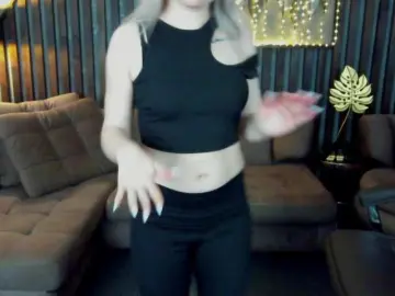 AnnaSnow  live sex cam