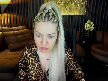 AnnaSnow  live sex cam