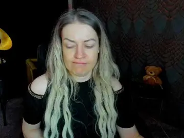 AnnaSnow  live sex cam