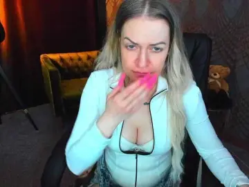 AnnaSnow  live sex cam