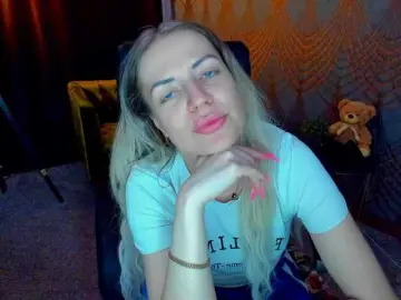 AnnaSnow  live sex cam