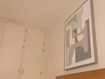 Helenahills  live sex cam